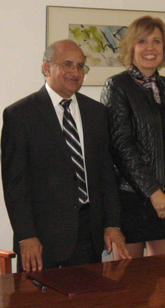 Fernando Galván y Madani A. Dakhil