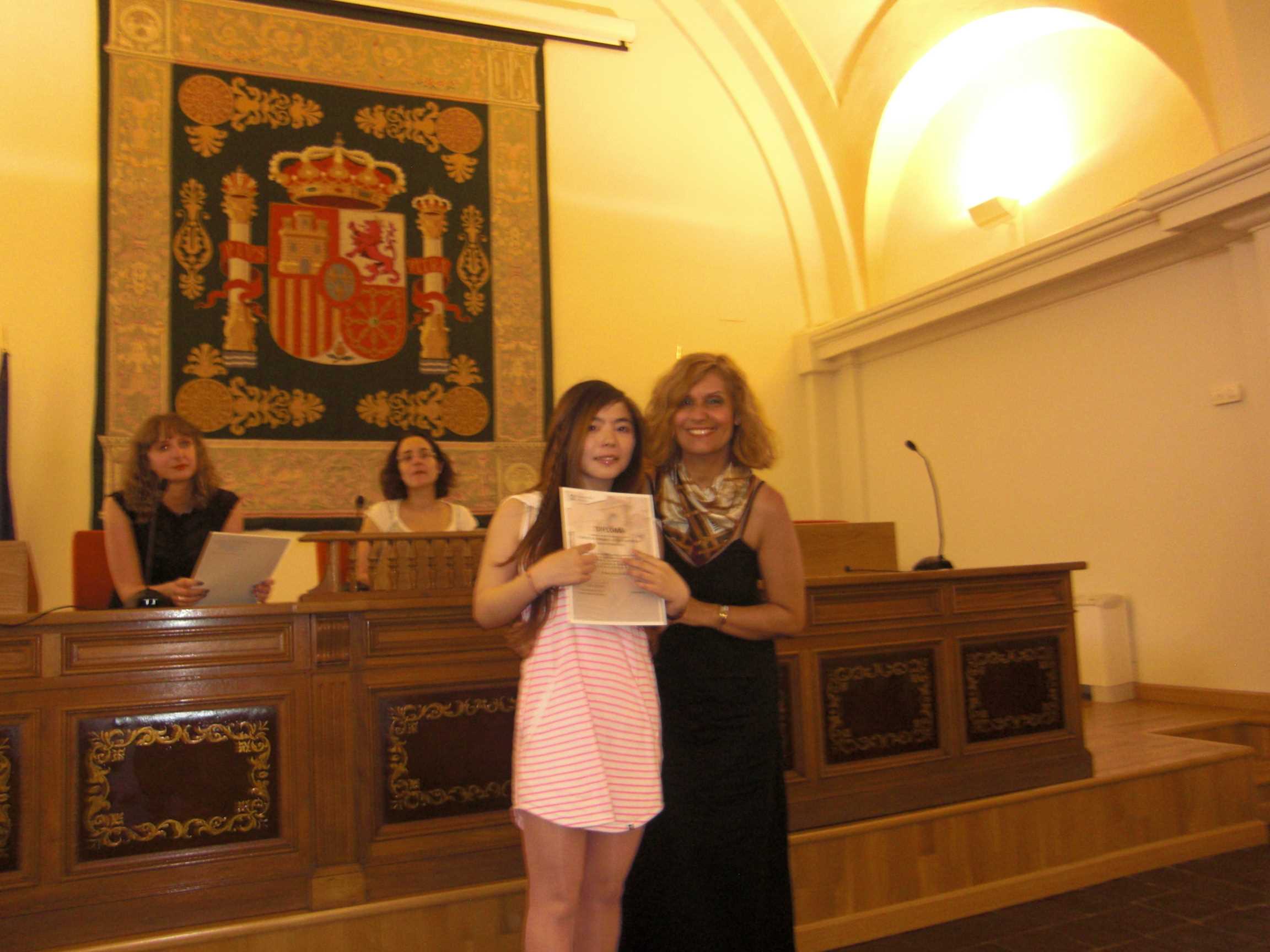 Entrega de diplomas (primavera 2012)