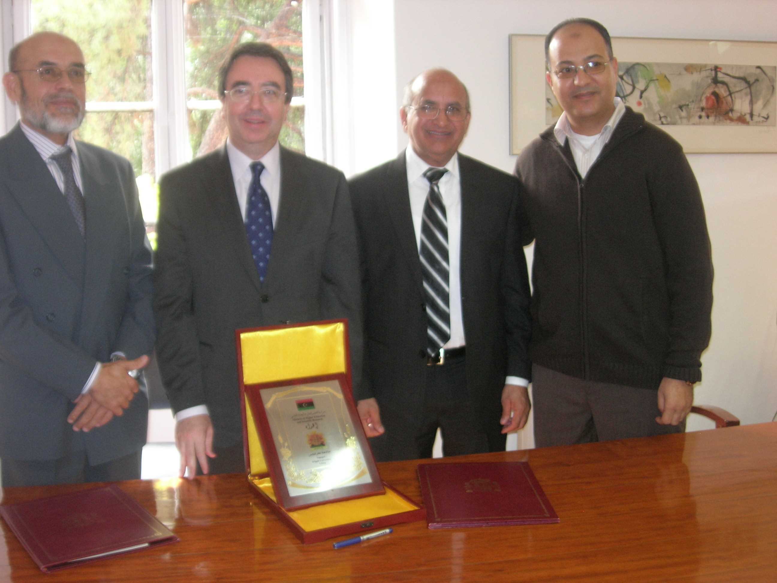 Rector Universidad de Tripoli (Libia)