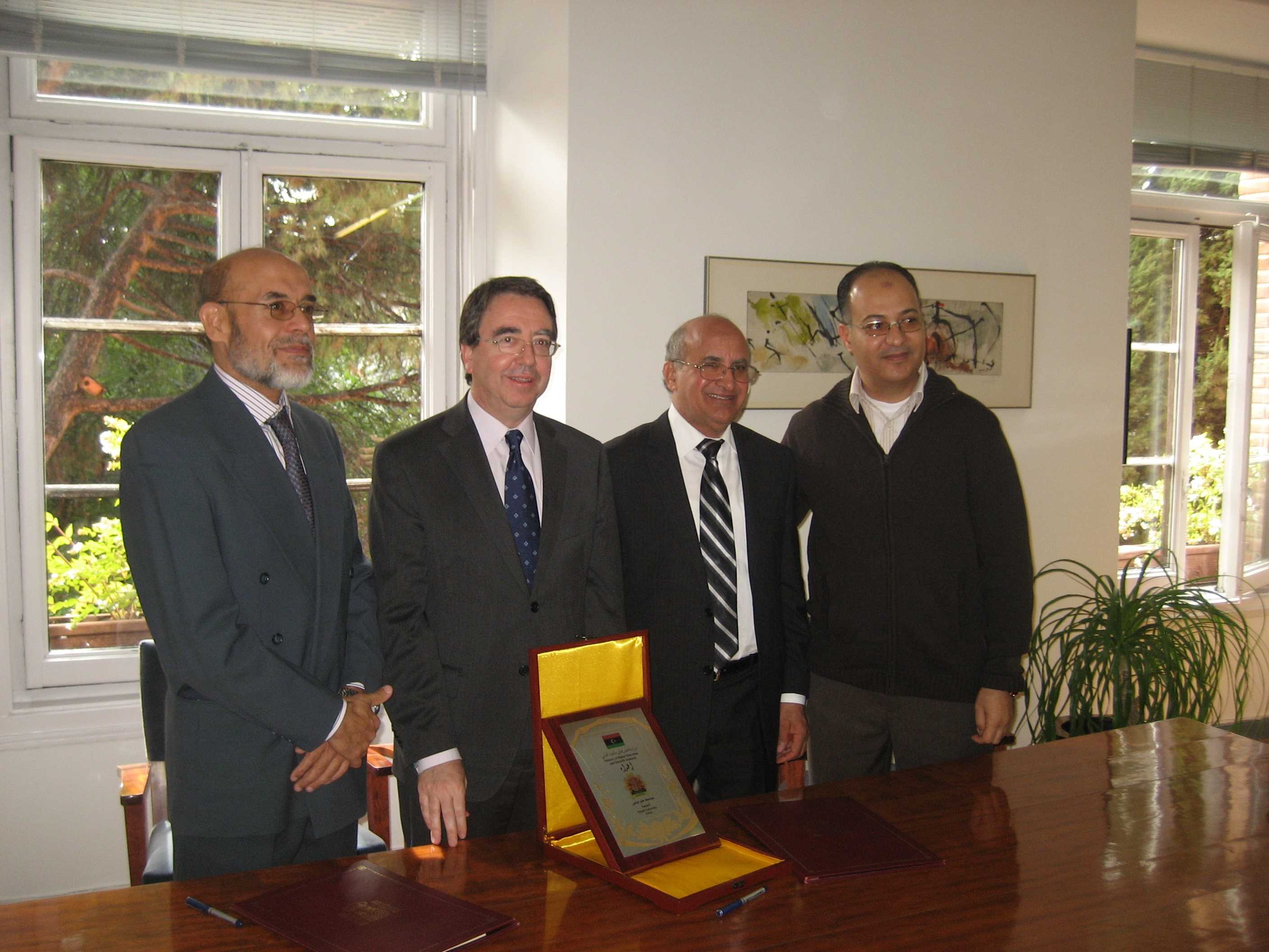 Rector Universidad de Tripoli (Libia)