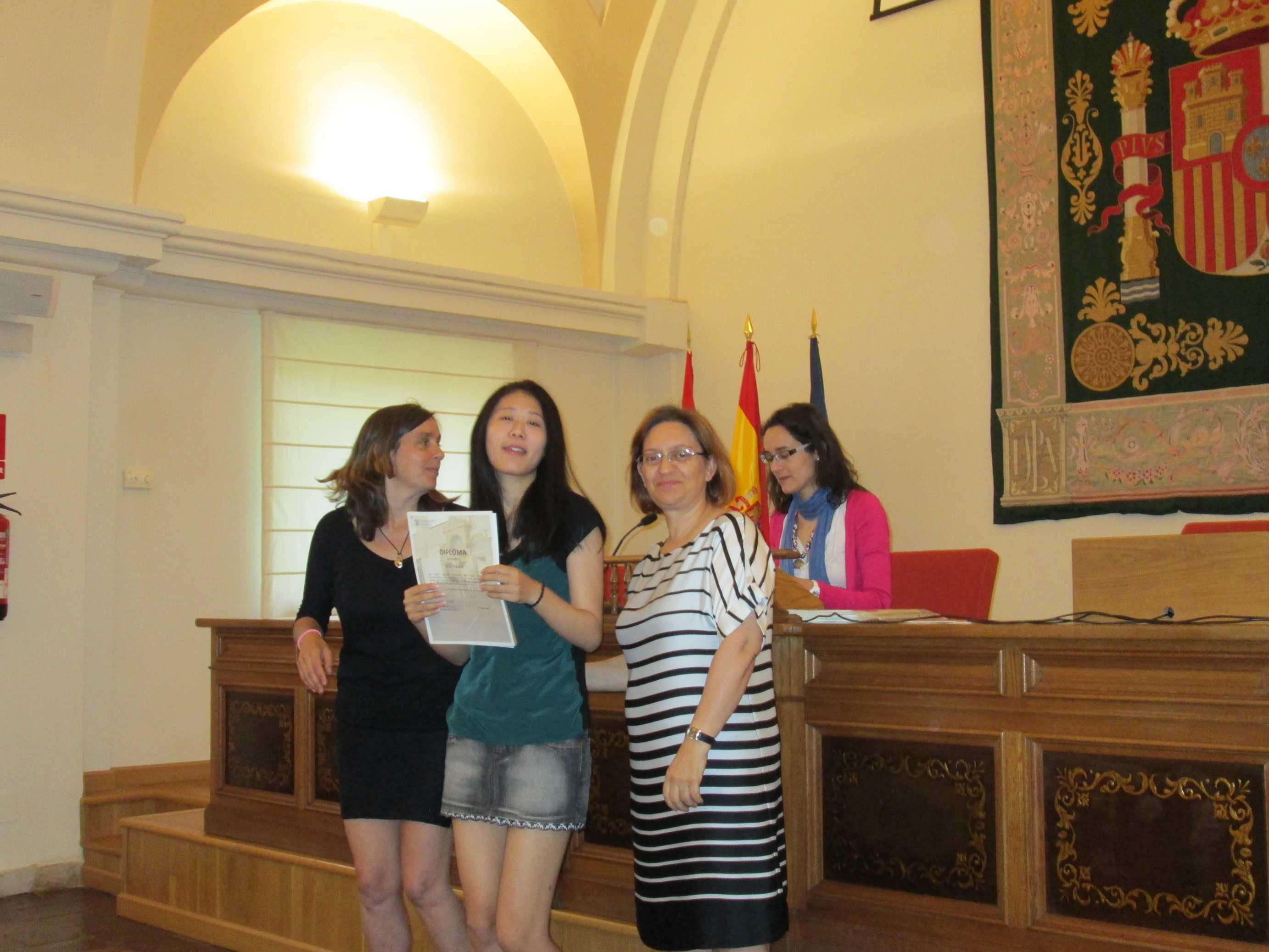 Entrega de diplomas (intensivo de junio de 2013)