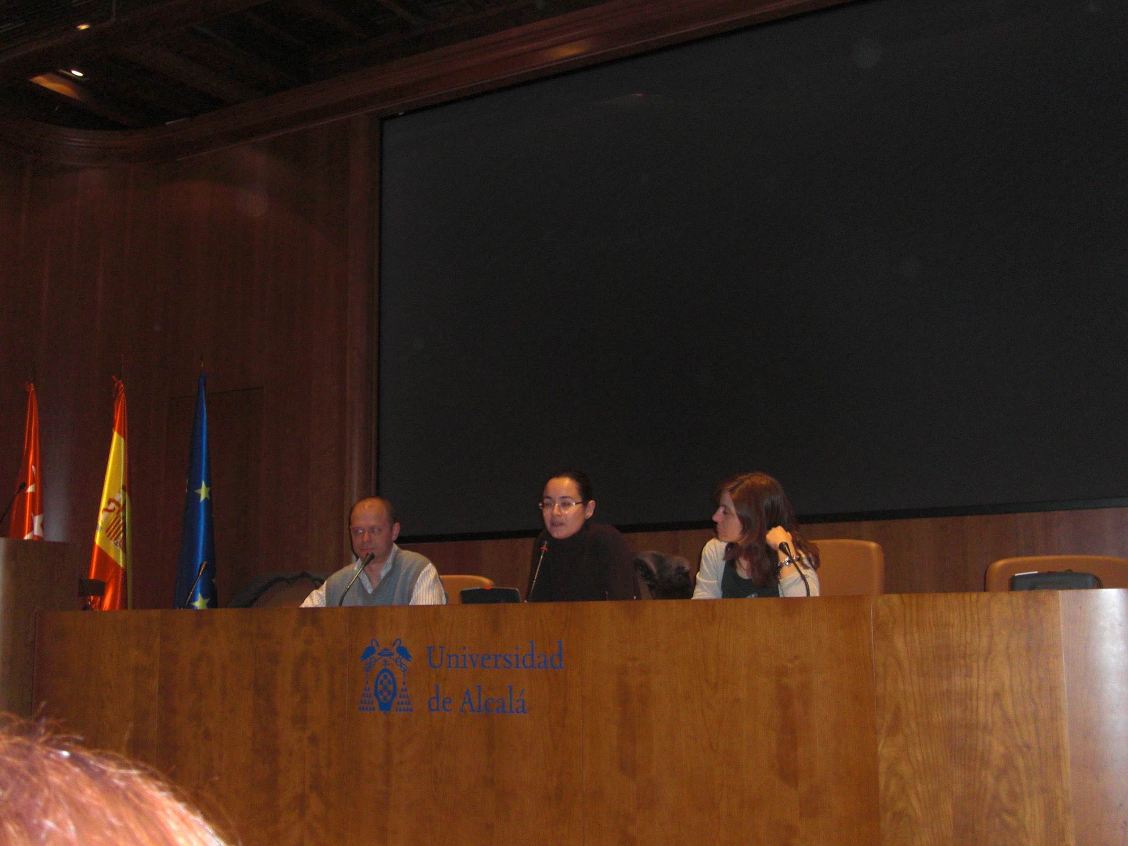 Estudiantes en la entrega de diplomas (invierno 2010)