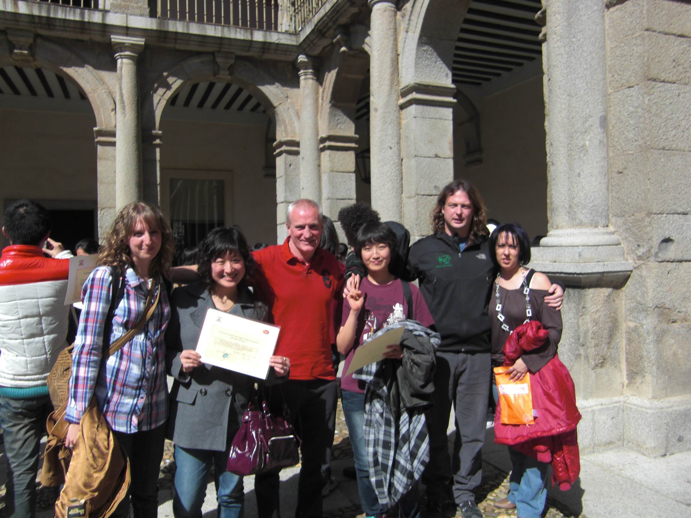 Estudiantes en la entrega de diplomas (invierno 2010)