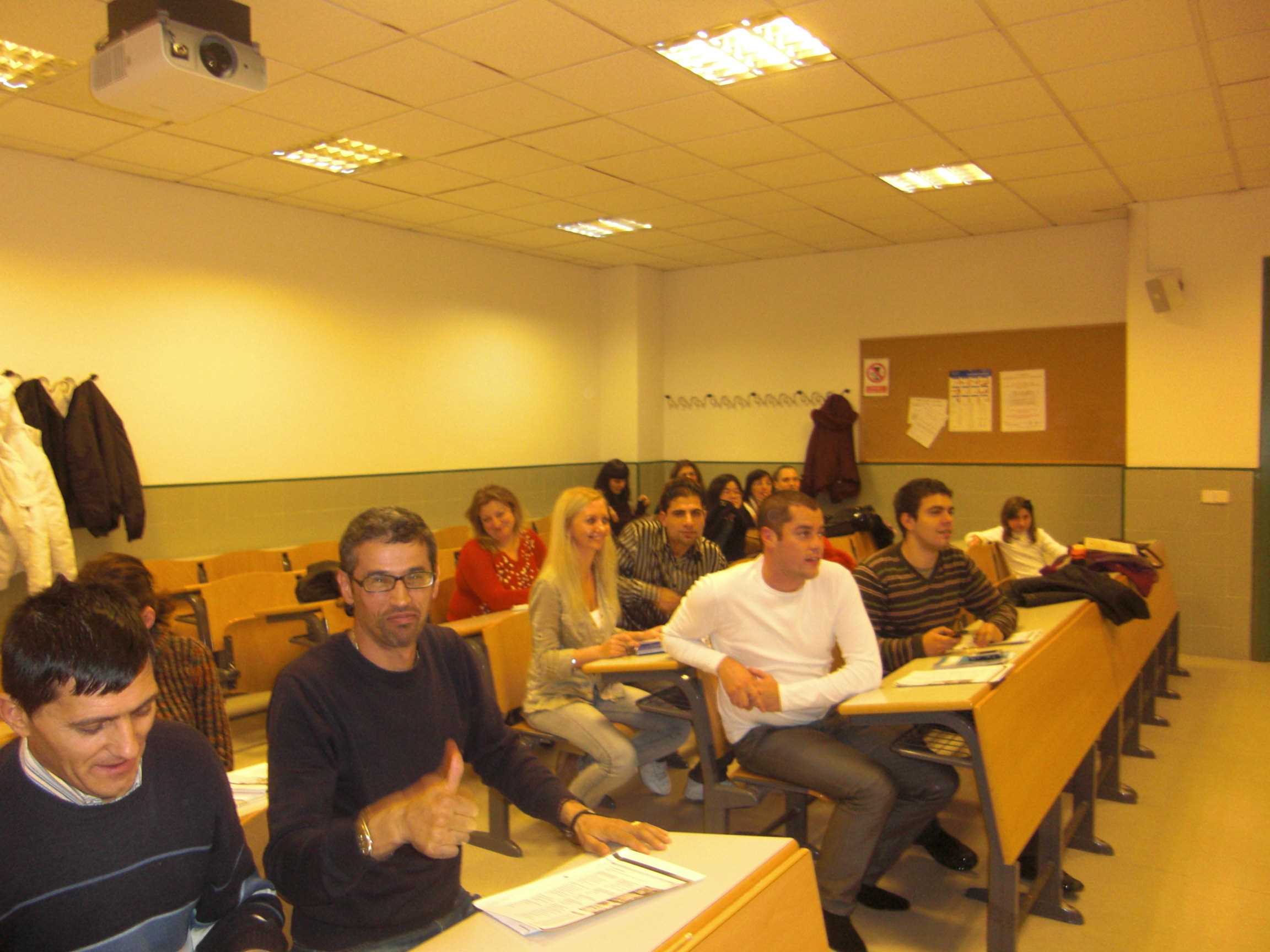 Diplomas Spanish course for immigrants (Guadalajara)