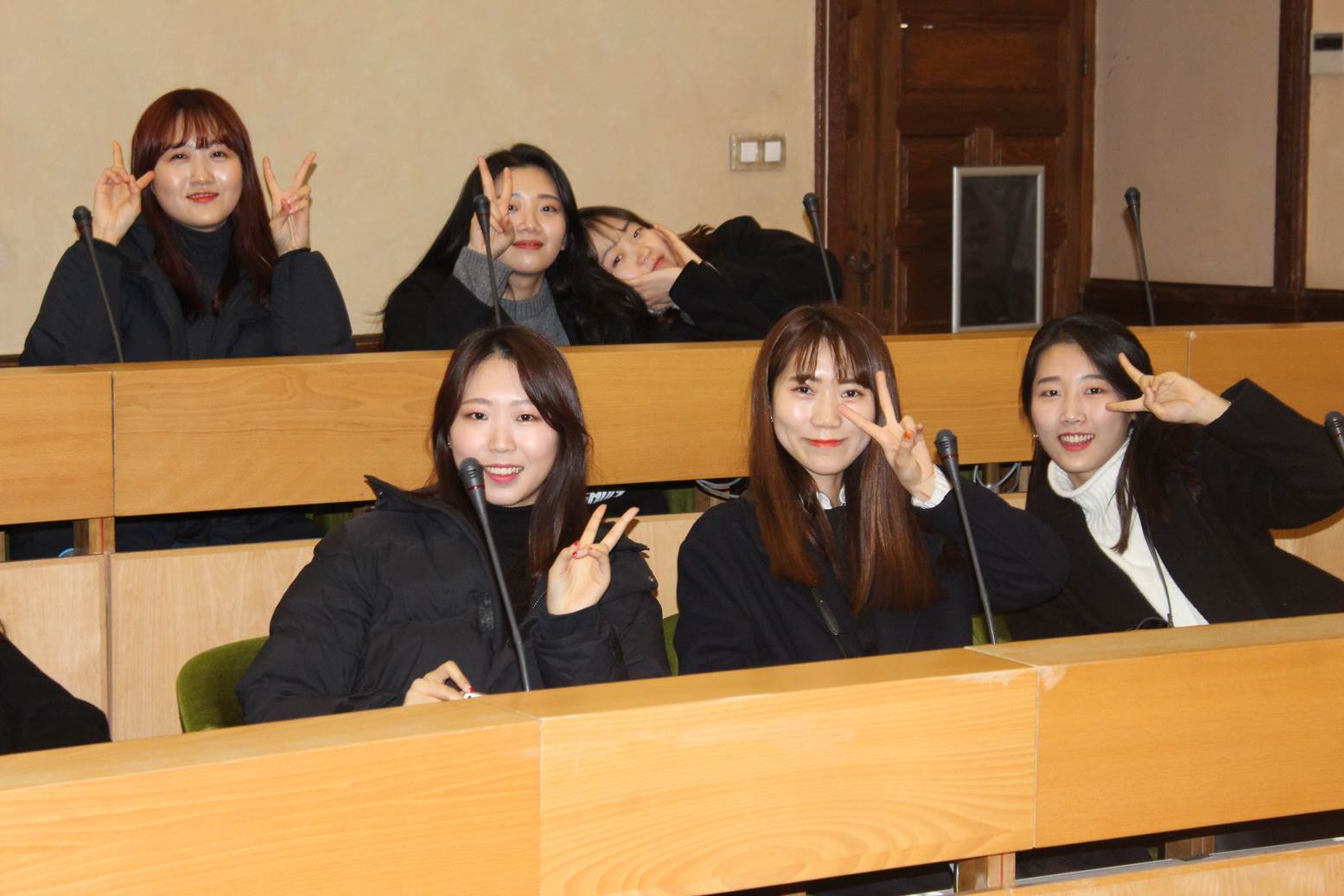 Alumnos de la Universidad de Gachon (Corea del Sur)