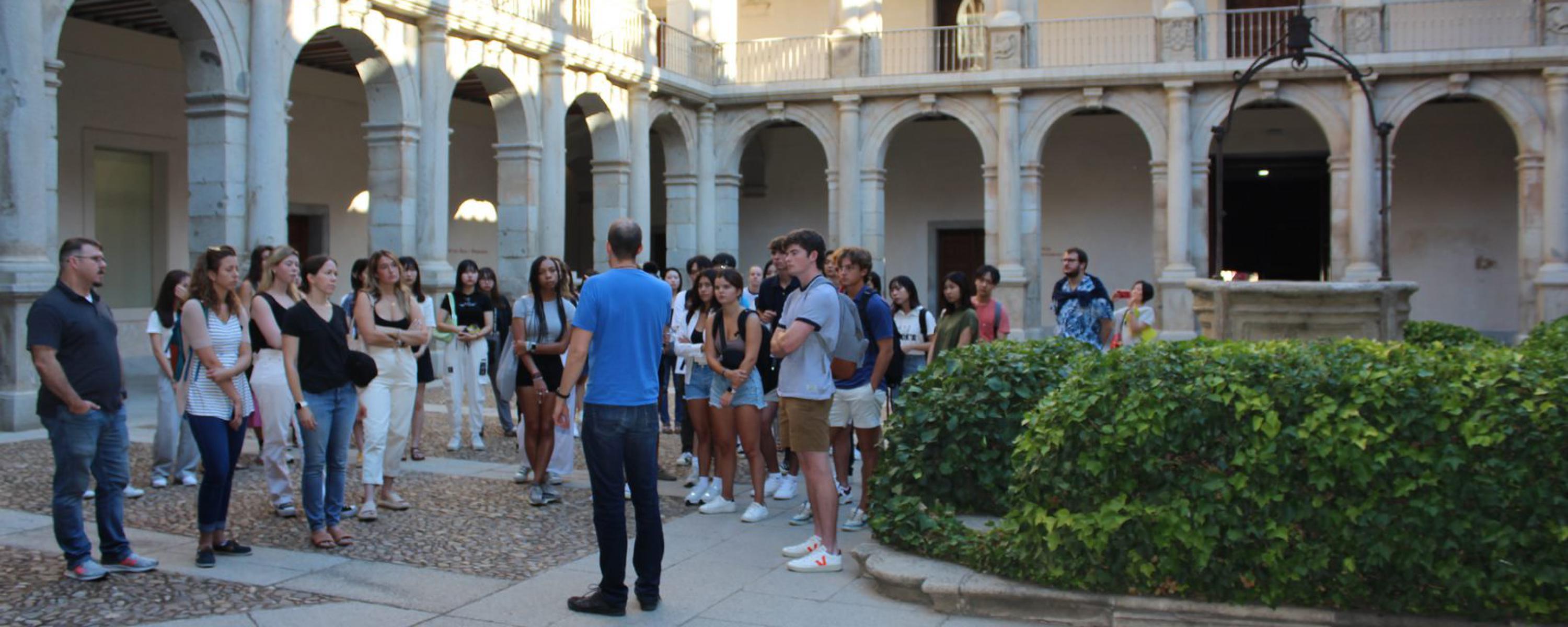 visita-uah-sep2022